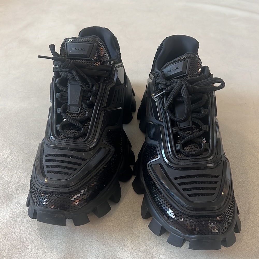 PRADA CLOUDBUST THUNDER SNEAKERS 9 US